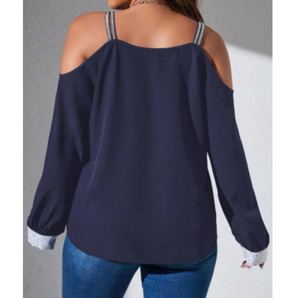 Plus size black contrast trim cold shoulder blouse - Picture 10 of 12